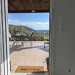 Daire Familien 6 Personen Ueberdachte Terrasse Finikounta