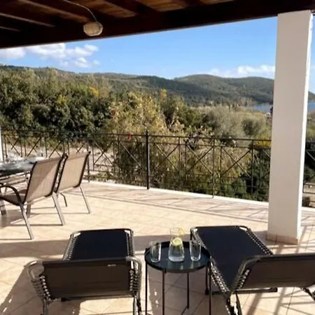 Διαμέρισμα Familien 6 Personen Ueberdachte Terrasse *