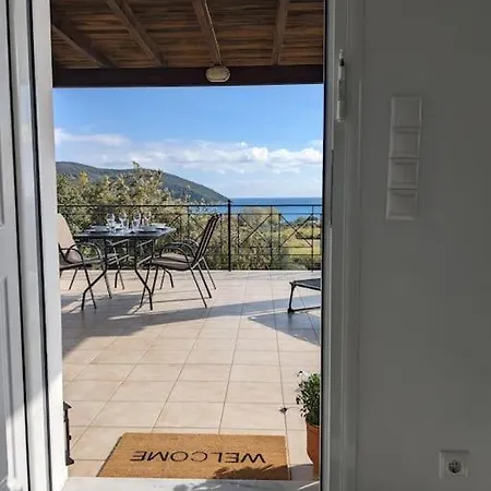 Apartman Familien Apartment 6 Personen Ueberdachte Terrasse Finikounda Finikúnda