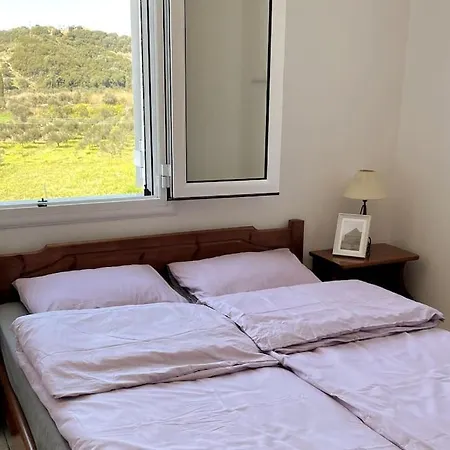 Apartman Familien Apartment 6 Personen Ueberdachte Terrasse Finikounda Finikúnda